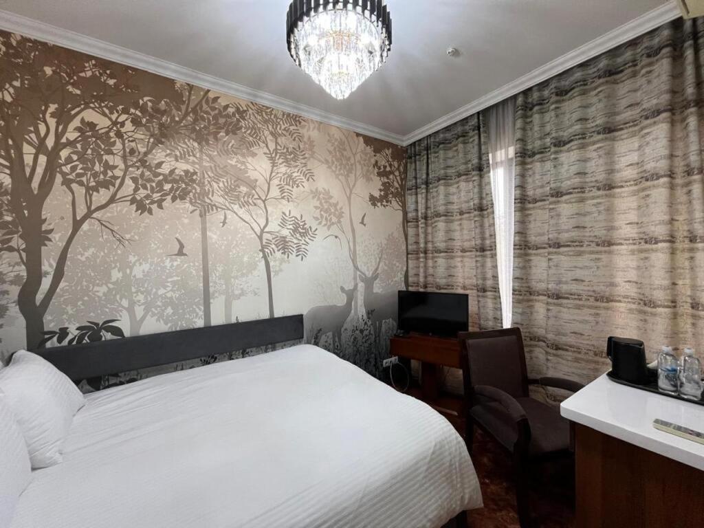Luxurious Ξενοδοχείο Taraz Εξωτερικό φωτογραφία