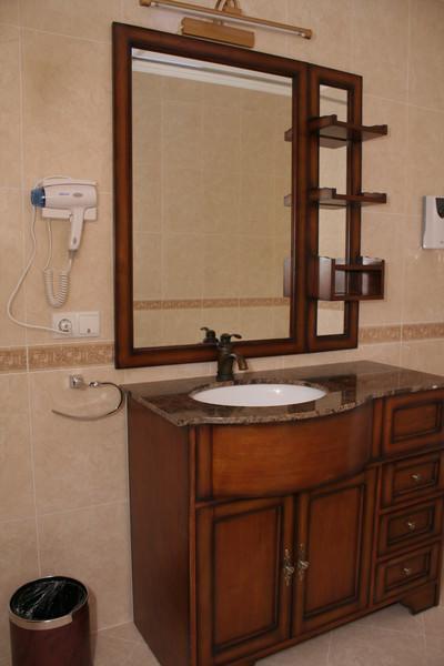 Luxurious Ξενοδοχείο Taraz Εξωτερικό φωτογραφία
